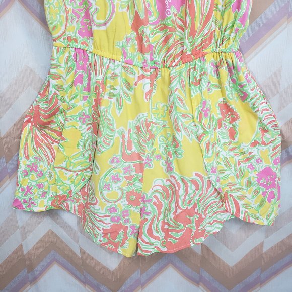 Yellow green sleeveless tied front romper - Picture 3 of 5
